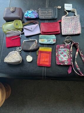 Source Unknown Multicolor Assorted Women's Wallets & Card Holders